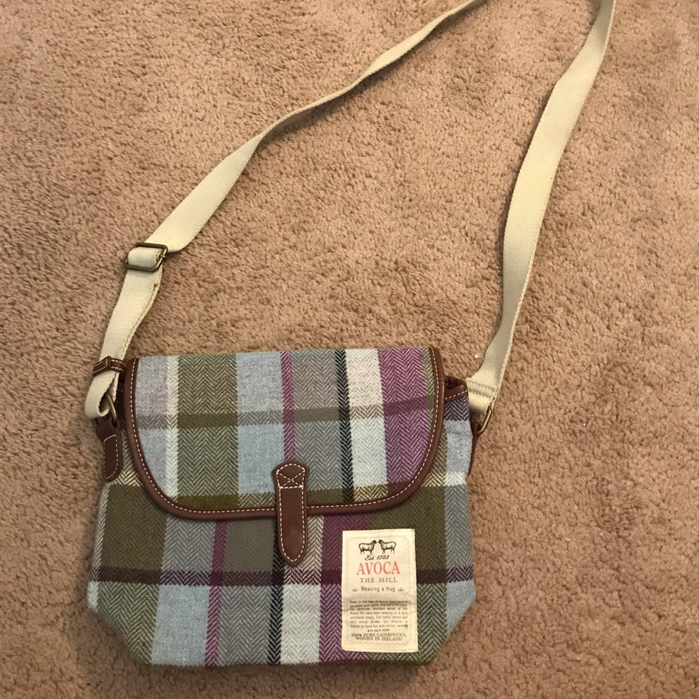 Avoca lambswool purse